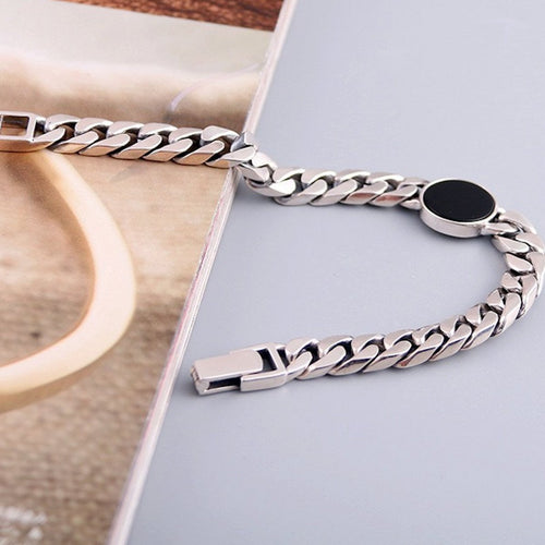 Zilveren armband met onyx kristallen