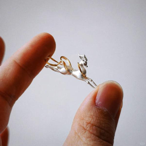 Paard zilver oorbel