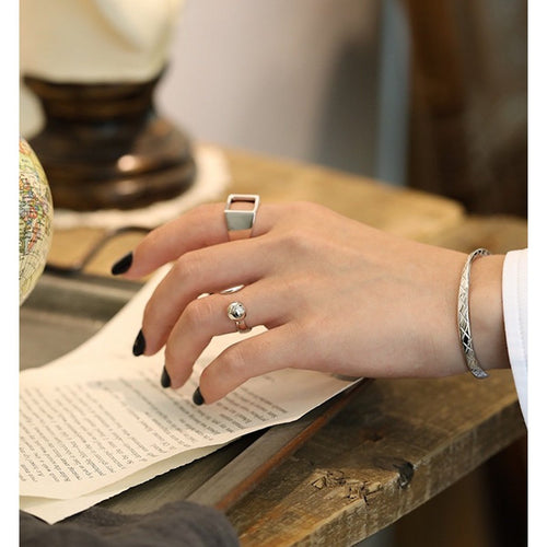 Luxe armband voor heren en dames, gemaakt van sterling zilver met 18-karaats vergulding en ruitpatroon.