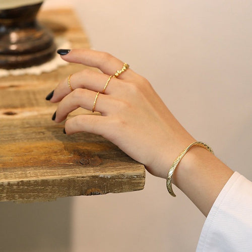 Minimalistische unisex armband met ruitpatroon, sterling zilver en 18-karaats vergulde afwerking