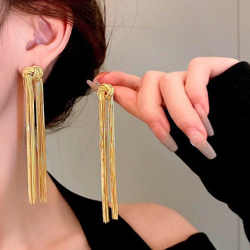 Moderne vintage knoopkwasten Longline drop oorbellen