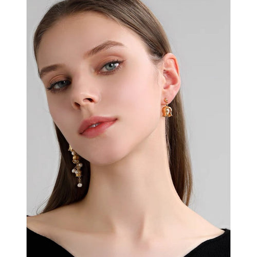 Lelietje-van-dalen asymmetrische pareldruppeloorbellen - Vintage geïnspireerd Muguet Flower Design-goud en zilver
