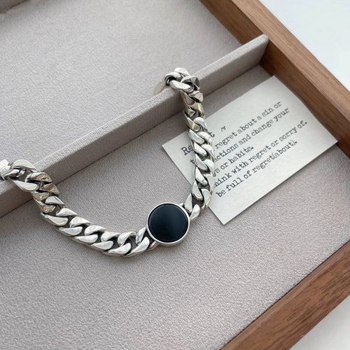 Zilveren armband met onyx kristallen